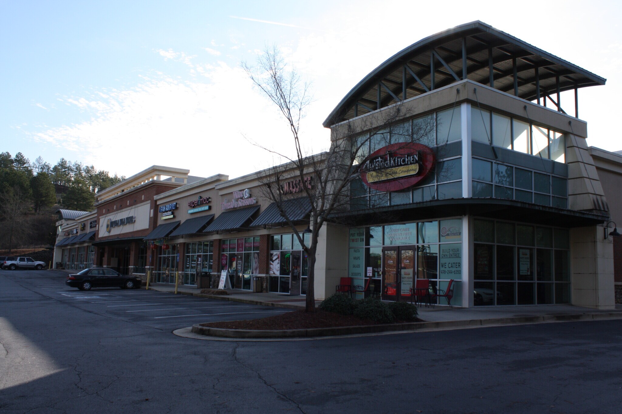 125 Ernest Barrett Pky Marietta, GA 30066 Shopping Center Property