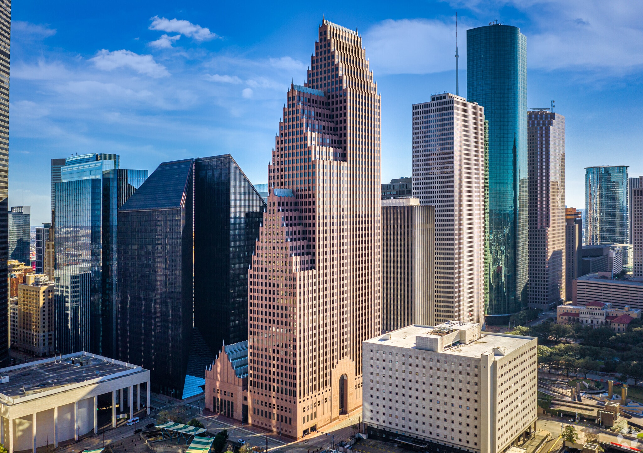 700 Louisiana St, Houston, TX for Rent