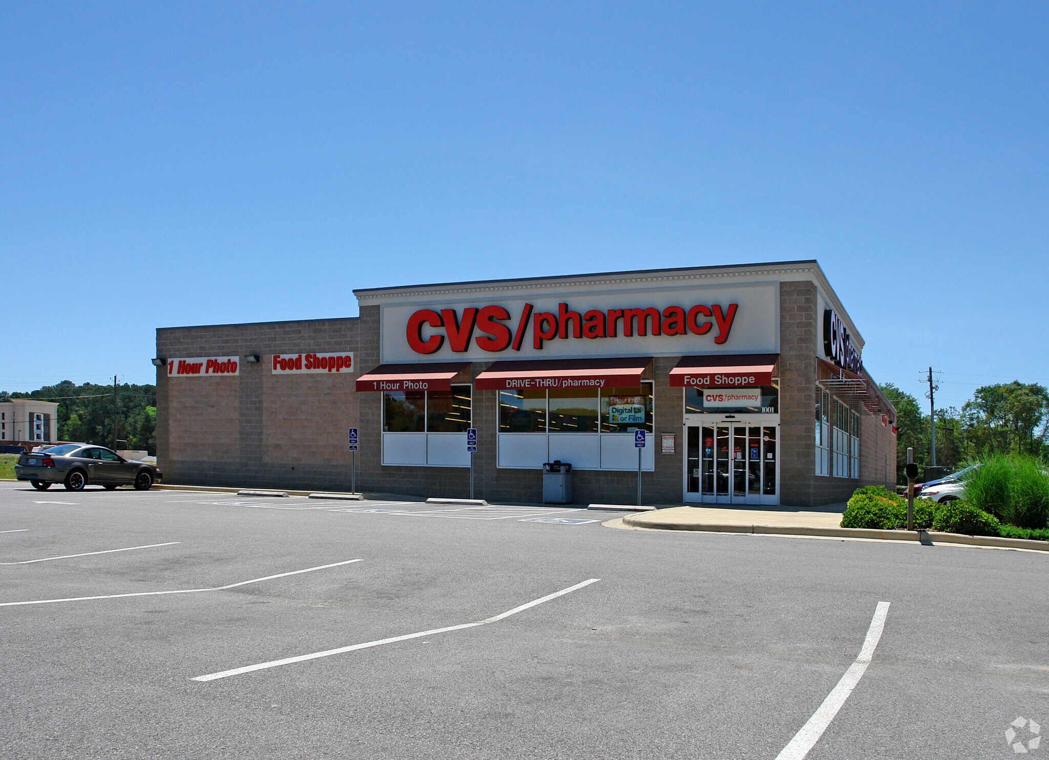1001 Pelham Rd S, Jacksonville, AL for Rent