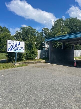 Pittsboro, NC Service Station - 124 Thompson St