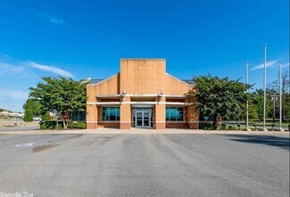 Conway, AR Bank - 2400 Donaghey Ave