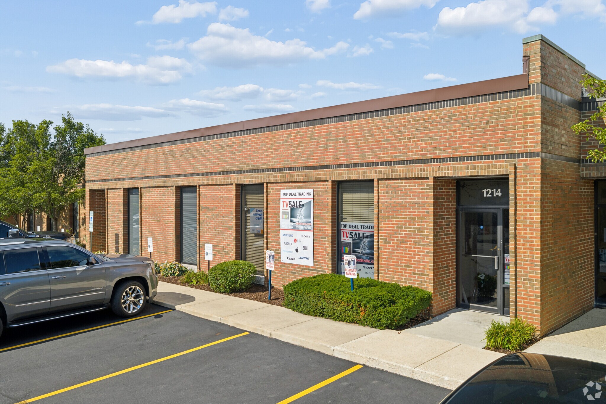1200-1258 Remington Rd, Schaumburg, IL for Rent