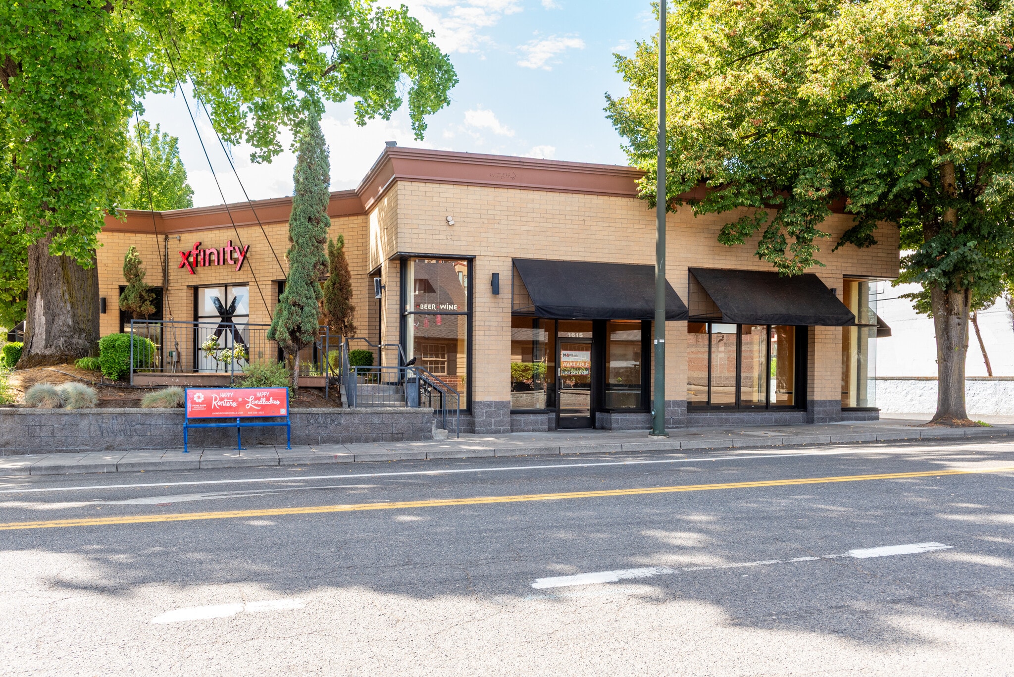 1403-1445 NE Weidler St, Portland, OR for Rent