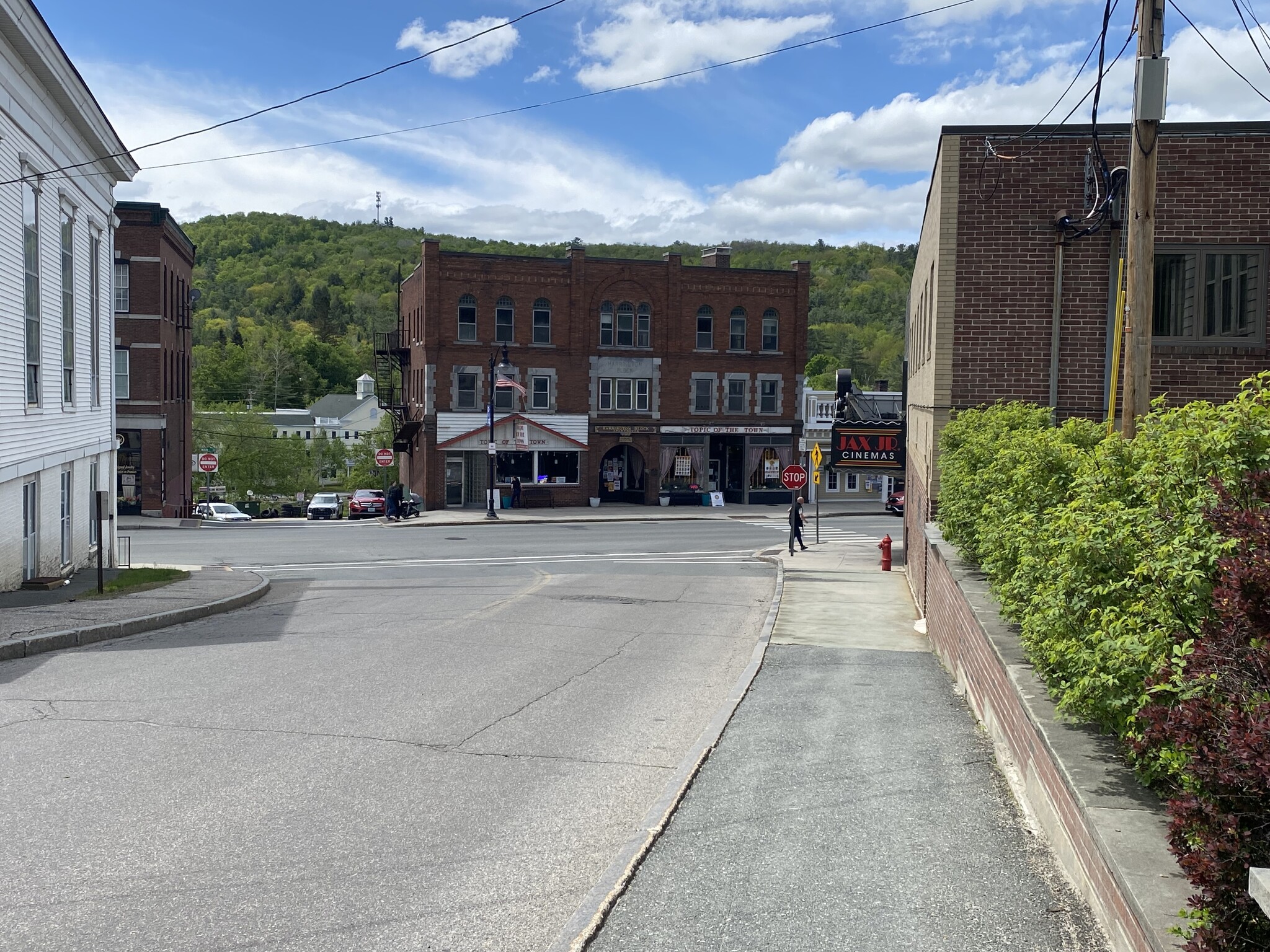 11 Pleasant St, Littleton, NH for Rent