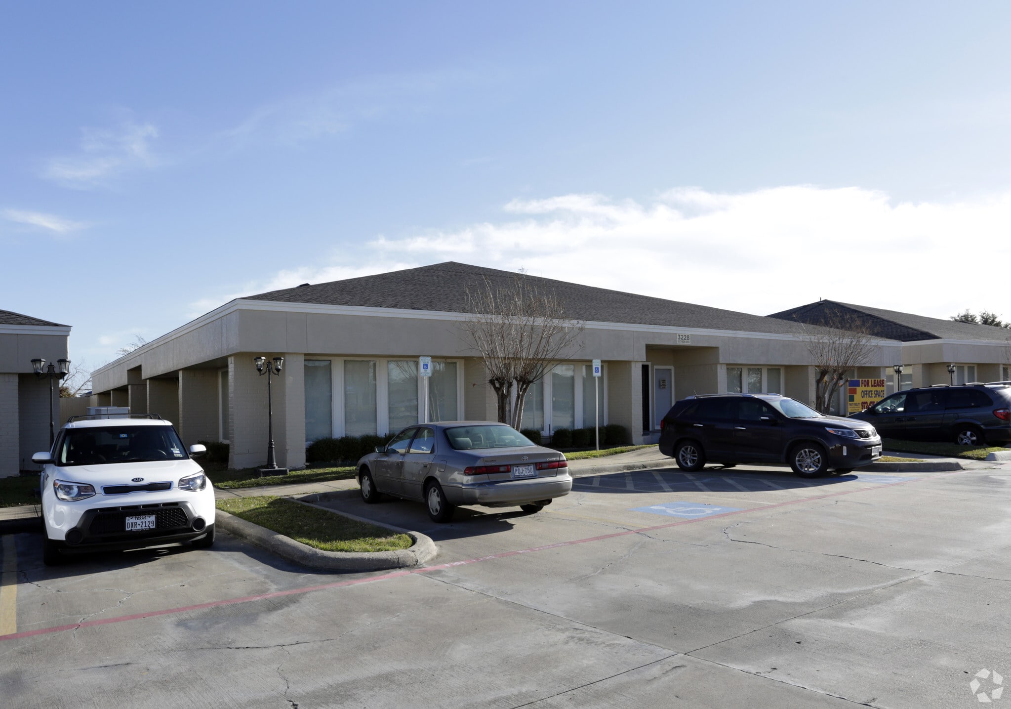 3228 Southern Dr Garland, TX 75043 Office Property for Sale on