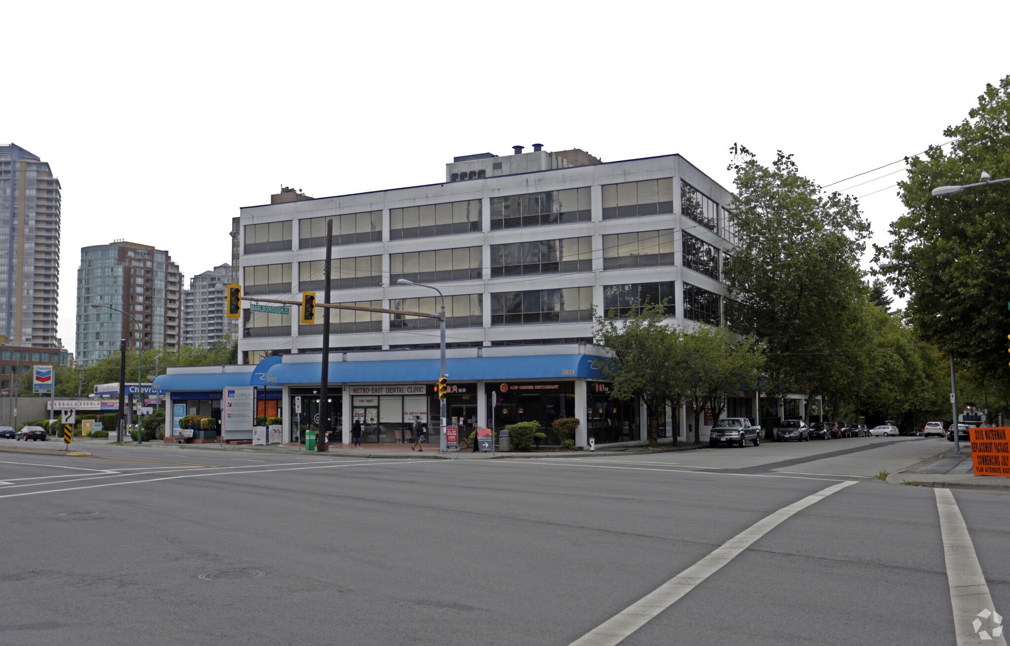 5021 Kingsway, Burnaby, BC for Rent