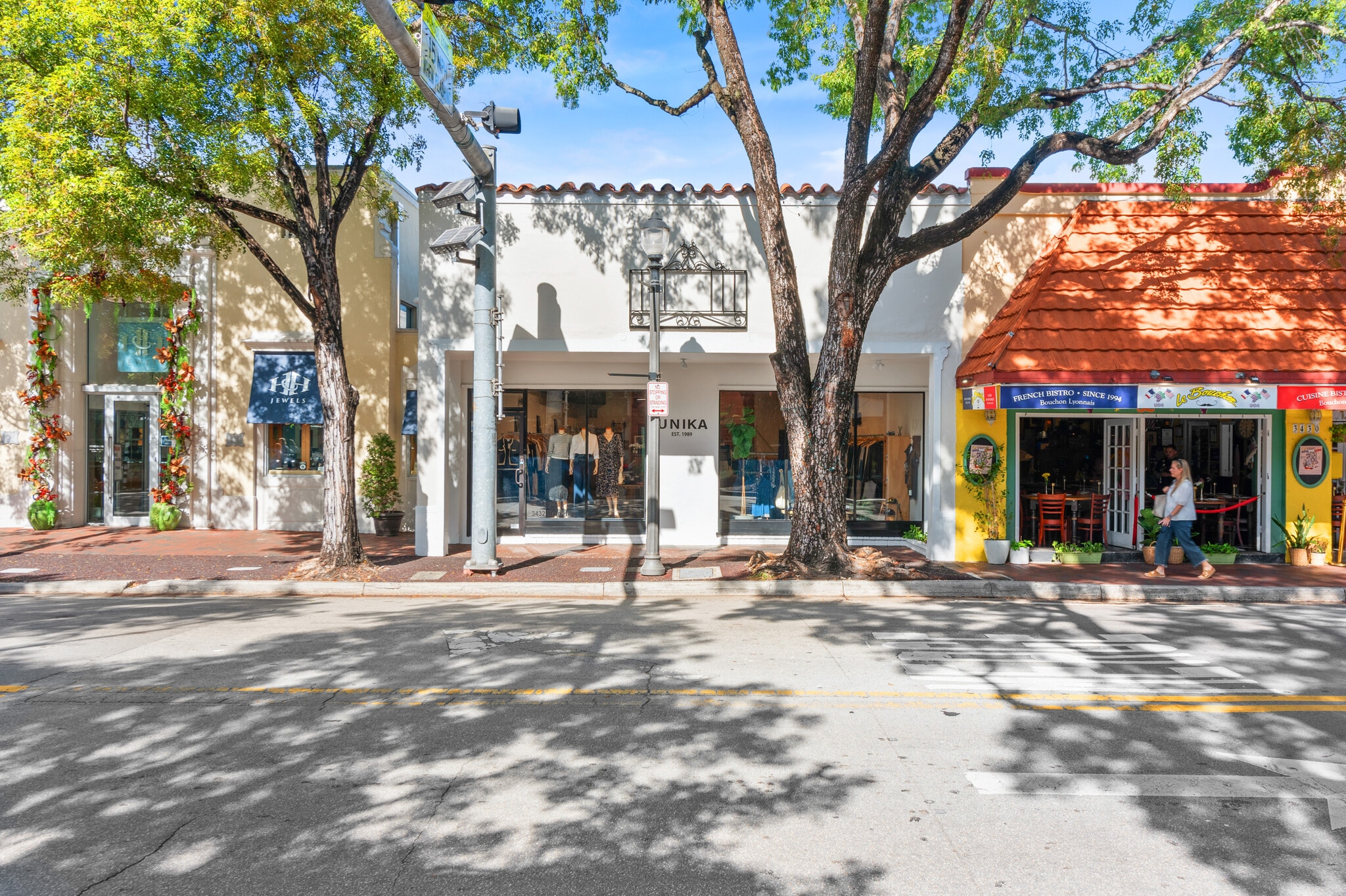 3432 Main Hwy, Miami, FL for Rent
