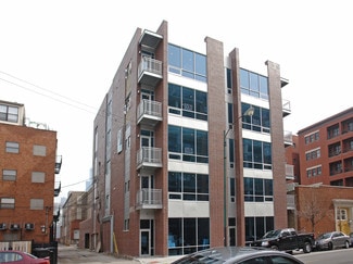 Chicago, IL Storefront Retail/Residential - 15 S Racine Ave