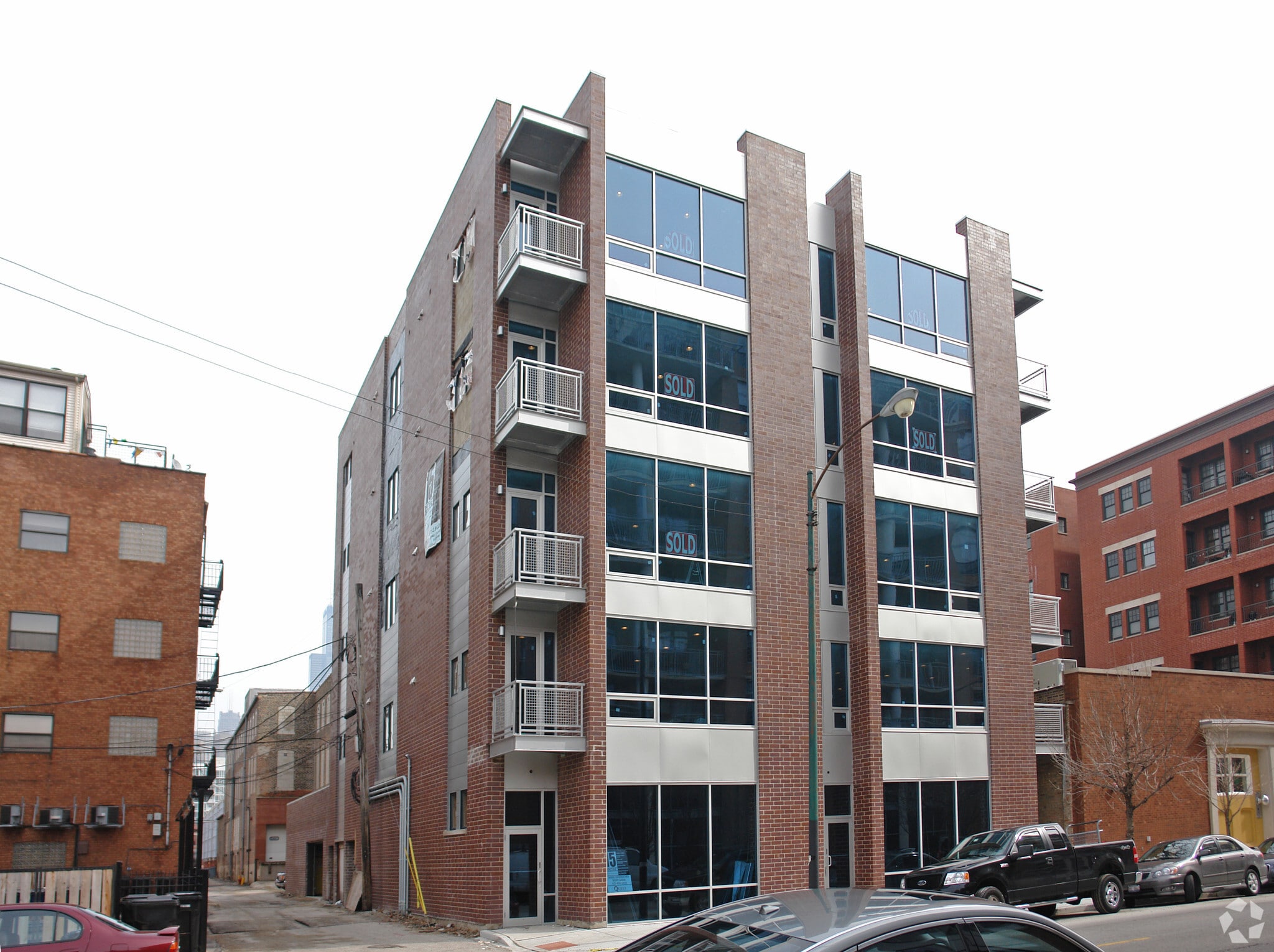 15 S Racine Ave, Chicago, IL for Sale