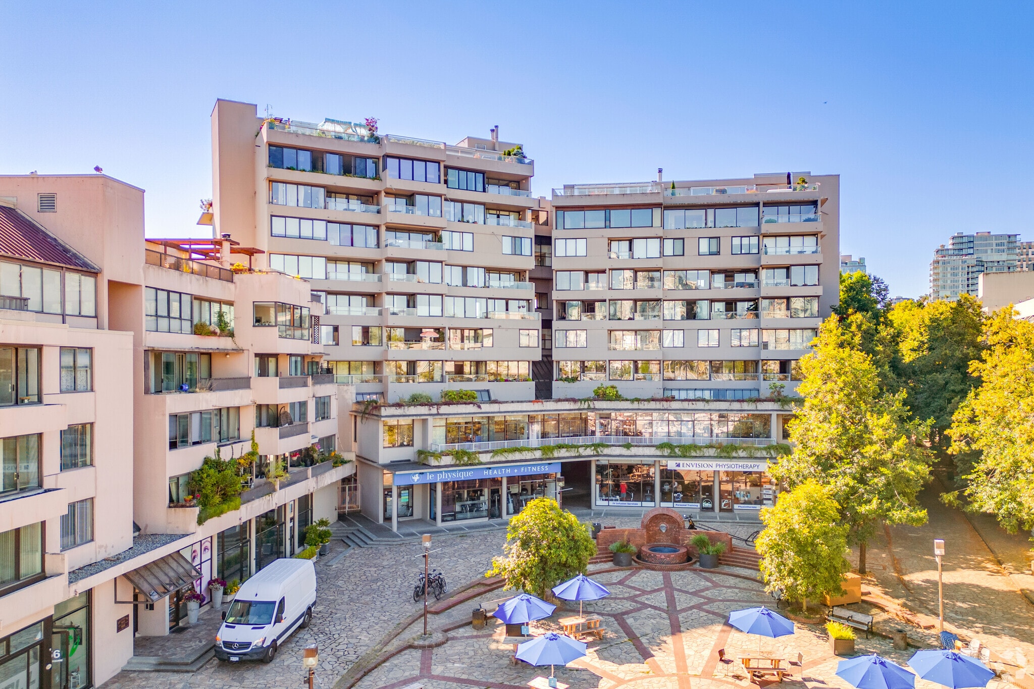 666 Leg In Boot Sq, Vancouver, BC for Rent
