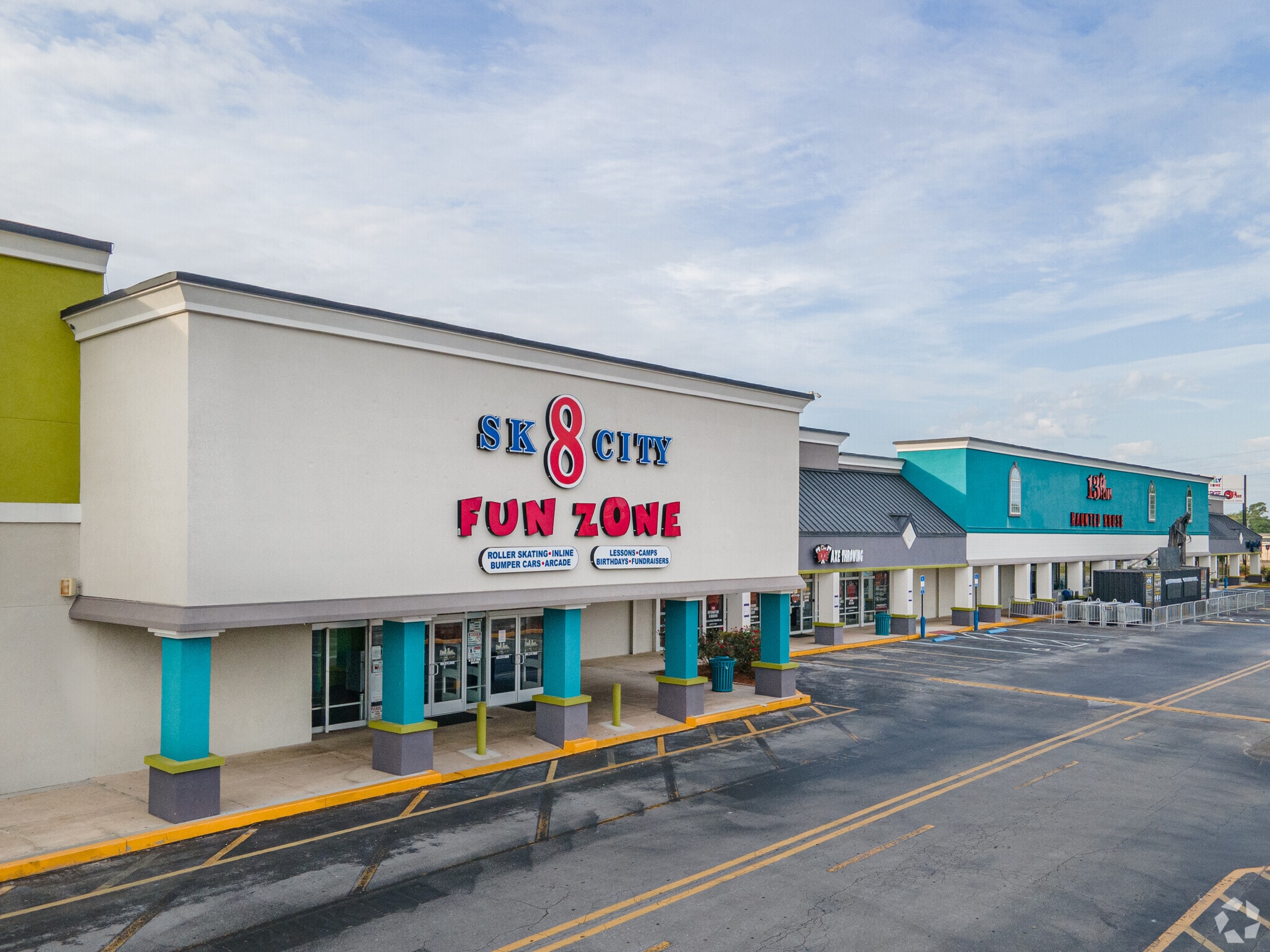 9222-9398 Arlington Expy, Jacksonville, FL for Rent