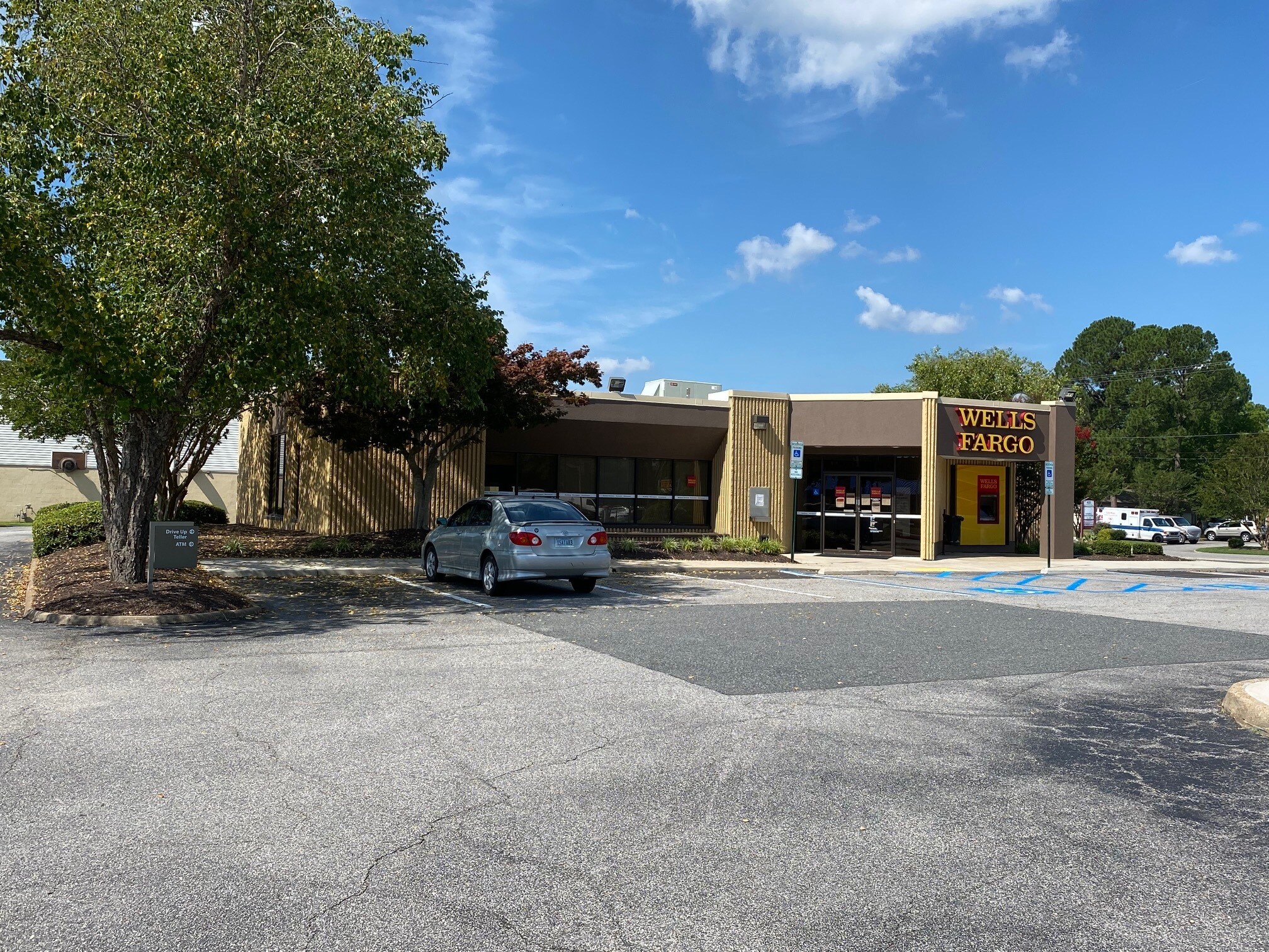 5293 Princess Anne Rd Virginia Beach, VA 23462 Retail Property for