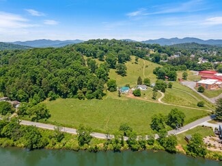 Franklin, NC Residential - 299 Lakeside Dr