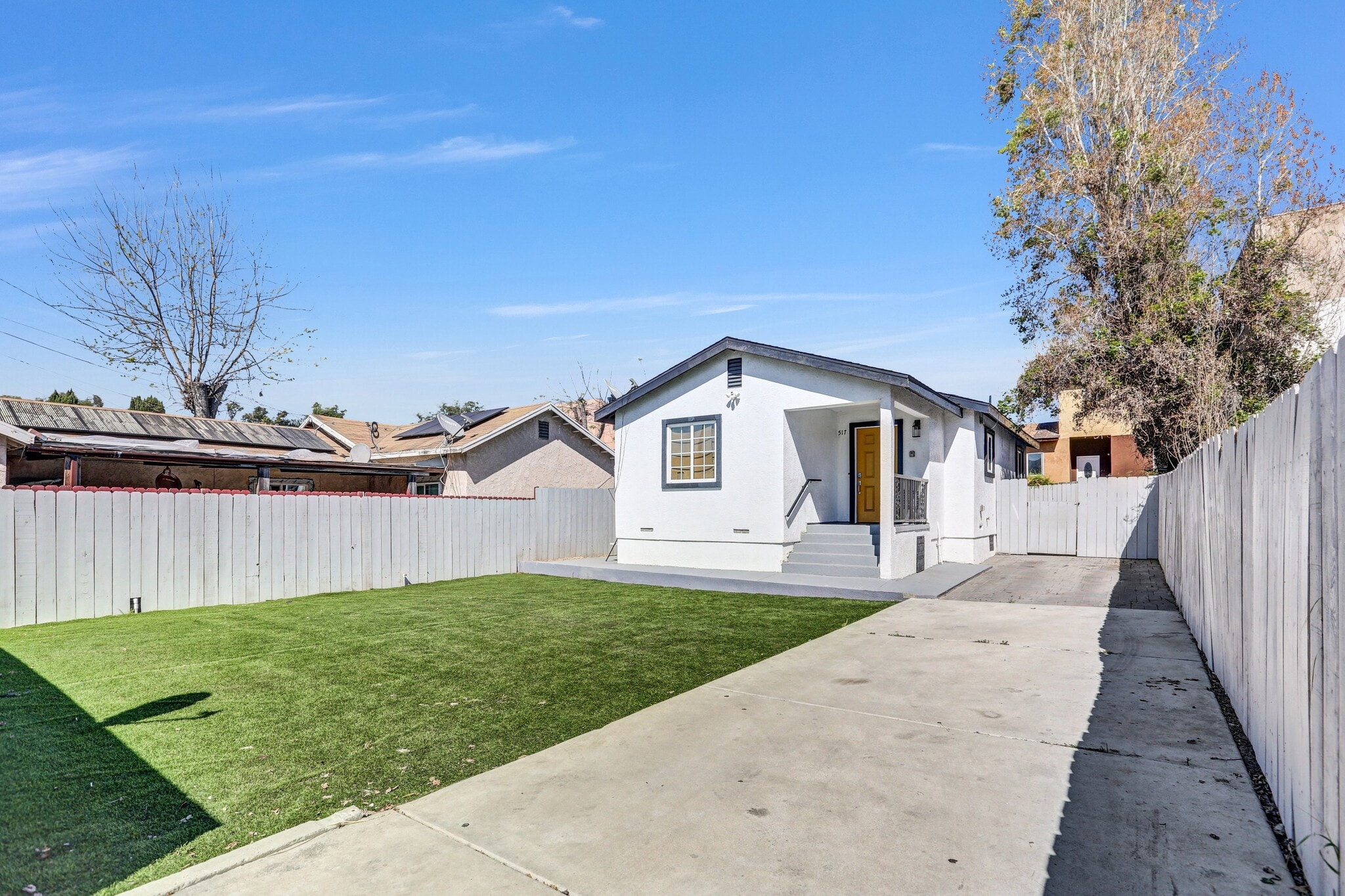 515 63rd St, San Diego, CA for Sale