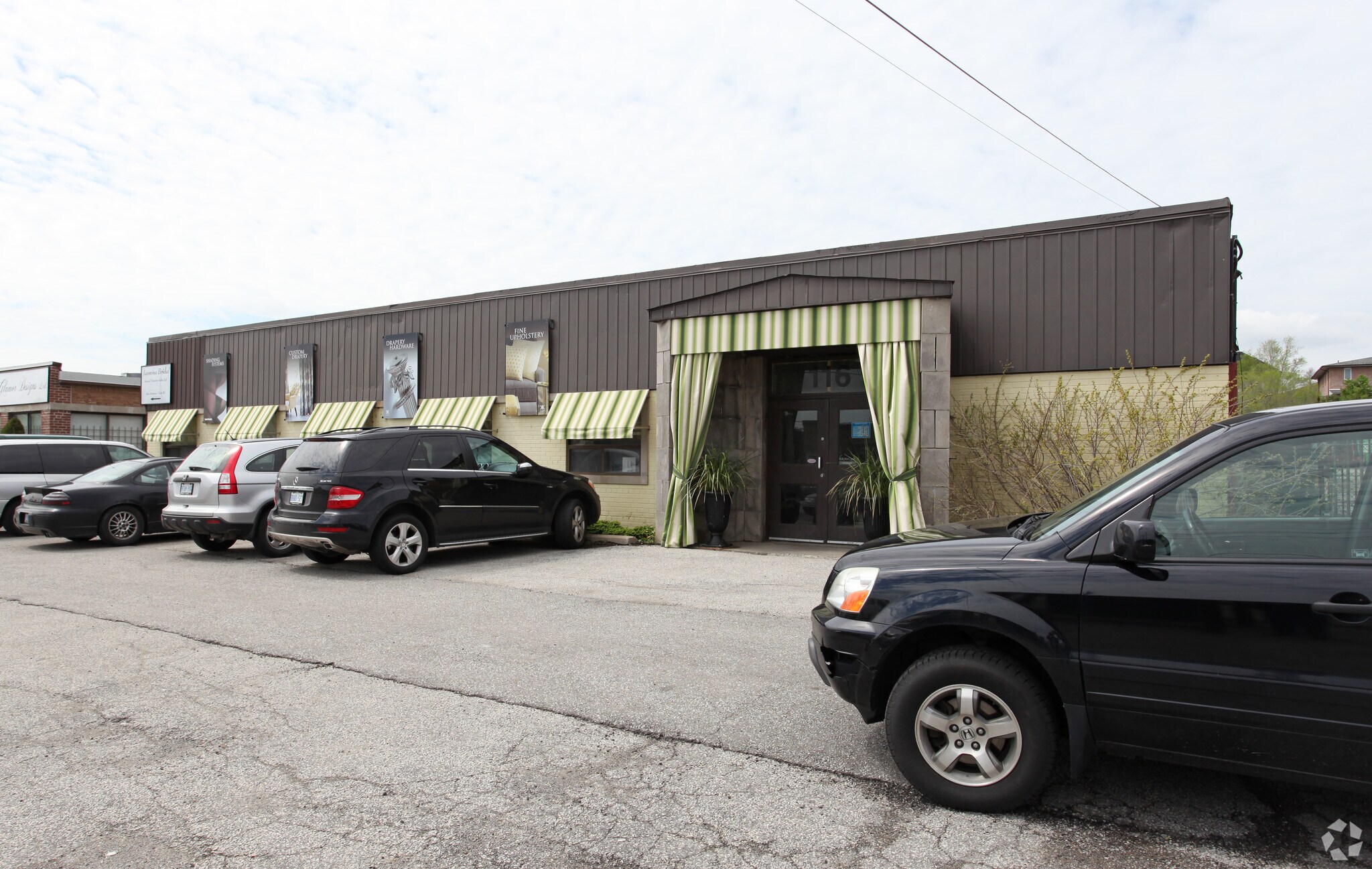 116 Tycos Dr, Toronto, ON for Rent