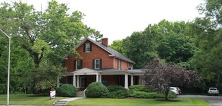 Blacksburg, VA Office/Retail - 907 S Main St