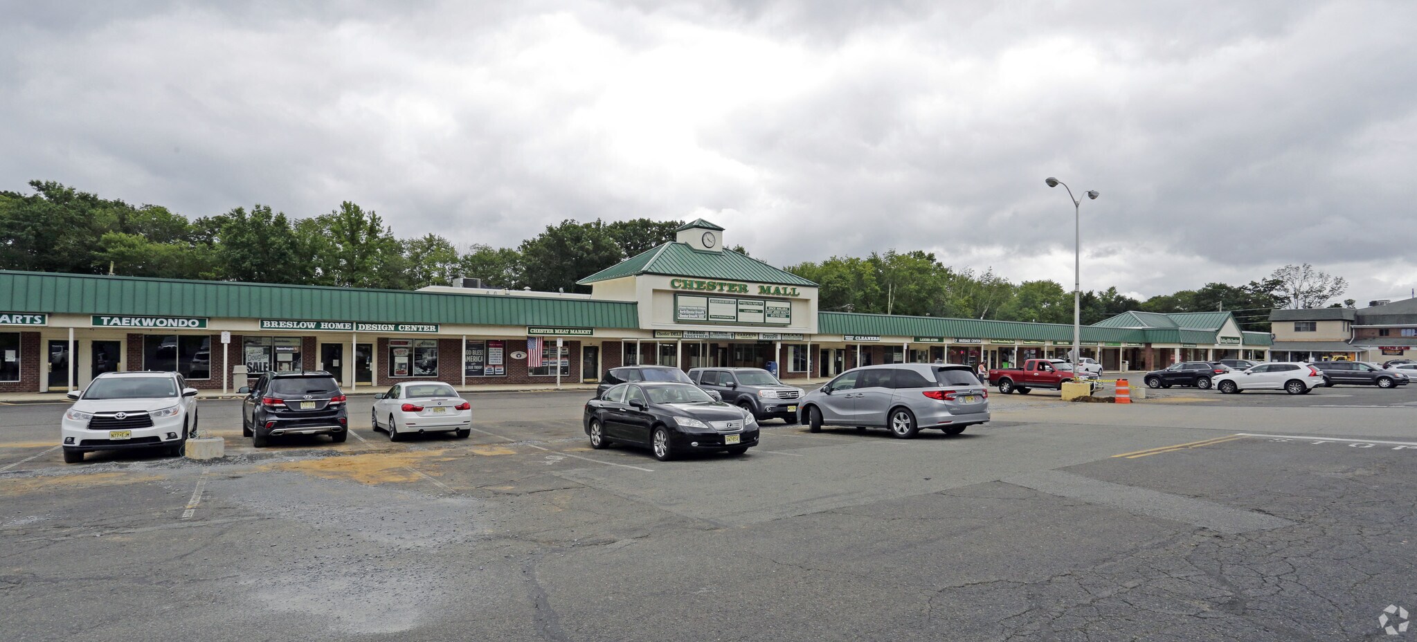 11-85 W Main St, Chester, NJ for Rent