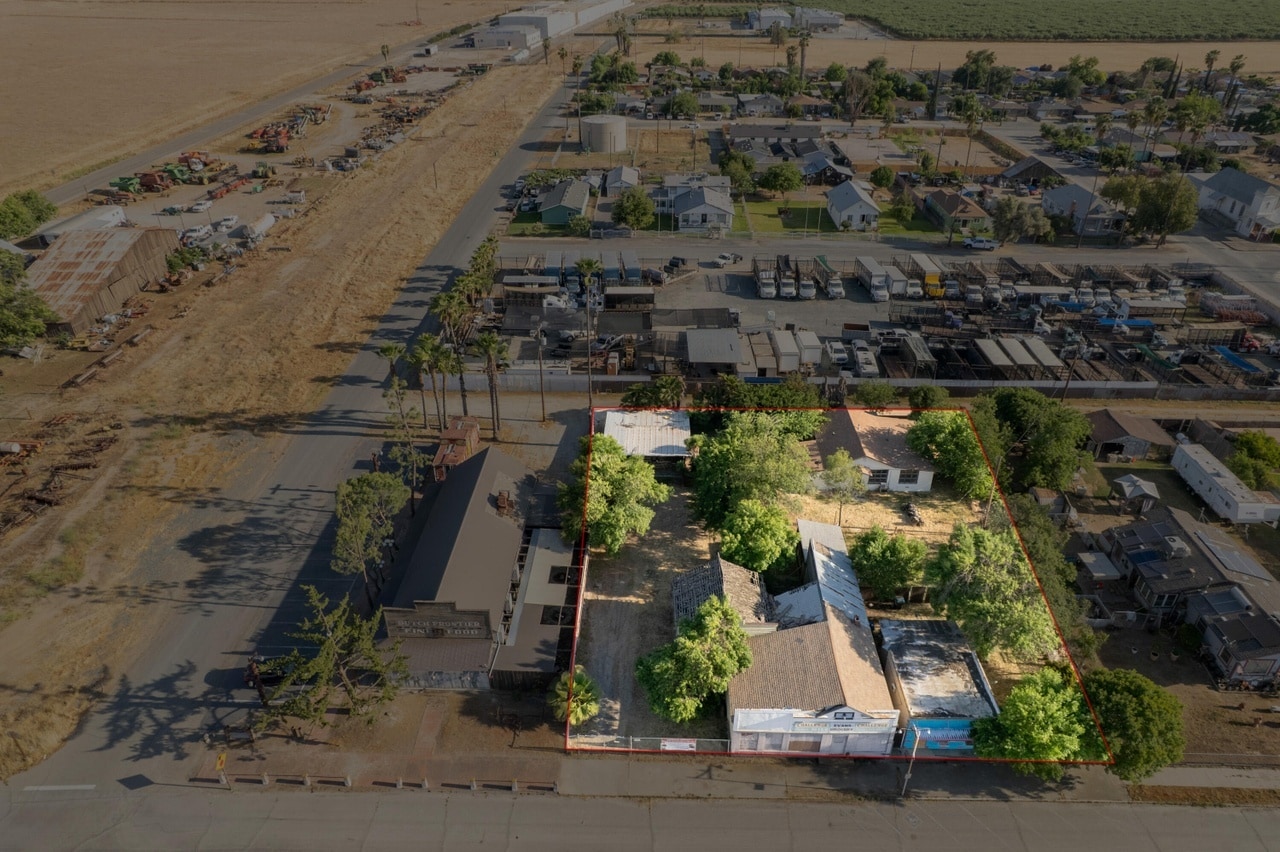 23529 Avenue 56 Ave, Ducor, CA for Sale