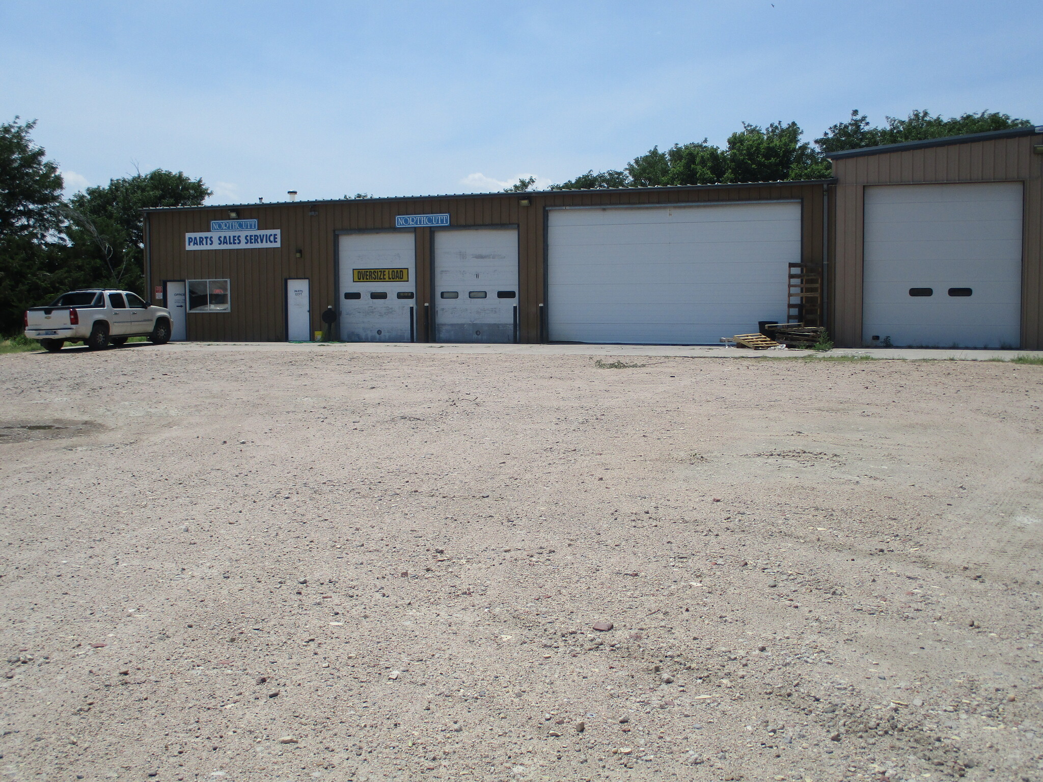 2105 N Vfw Rd, Garden City, KS for Rent