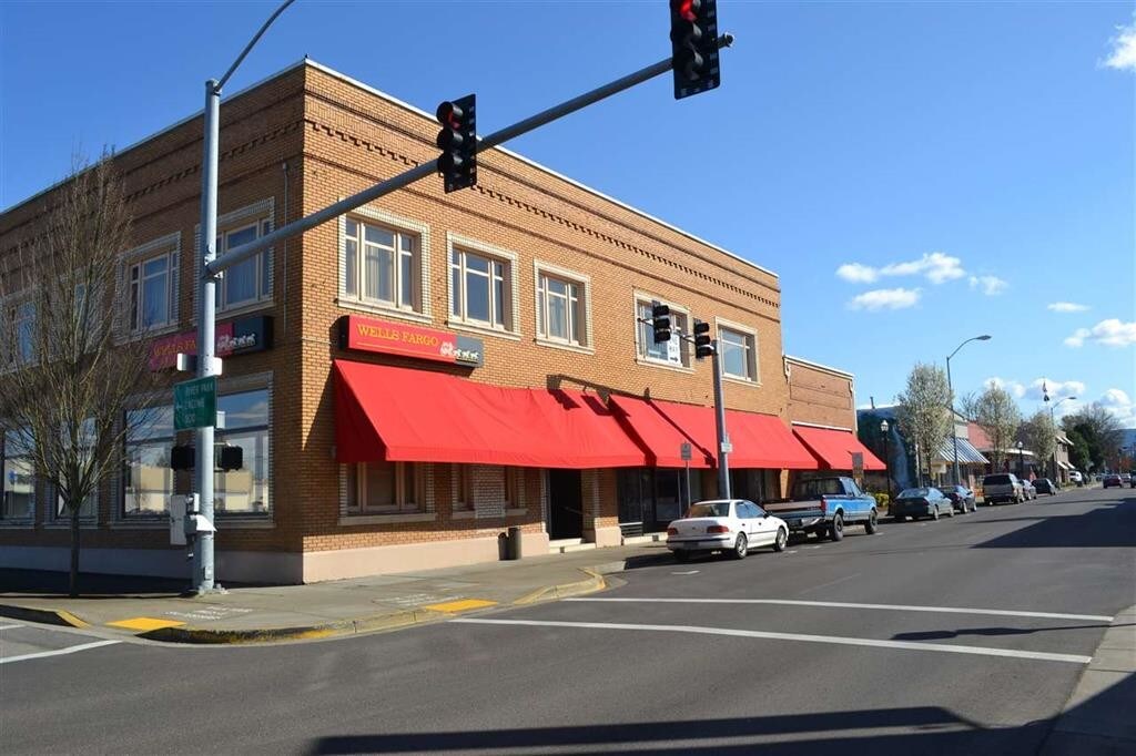 813815 S Main St Lebanon, OR 97355 Retail Property for Sale on