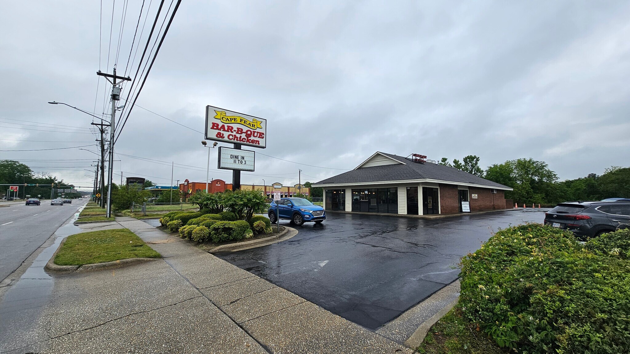 523 Grove St Fayetteville, NC 28301 Retail Property for Lease on