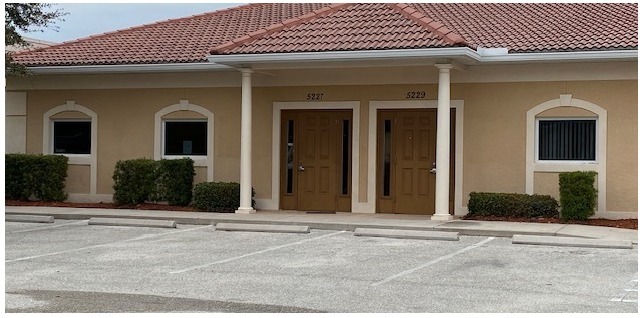 5225-5233 4th Avenue Cir E, Bradenton, FL for Rent
