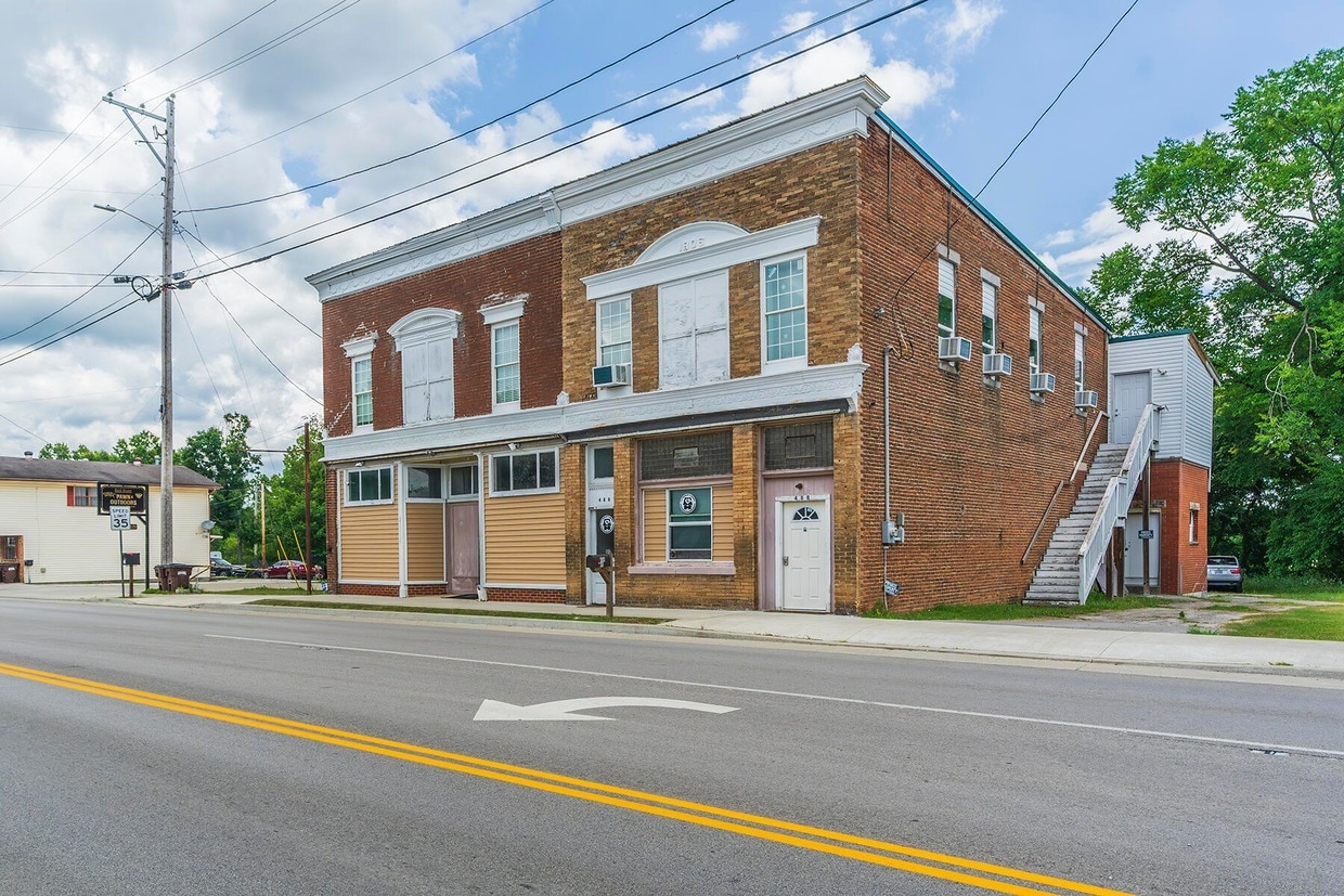 488-494 N Main St, Stanton, KY for Sale