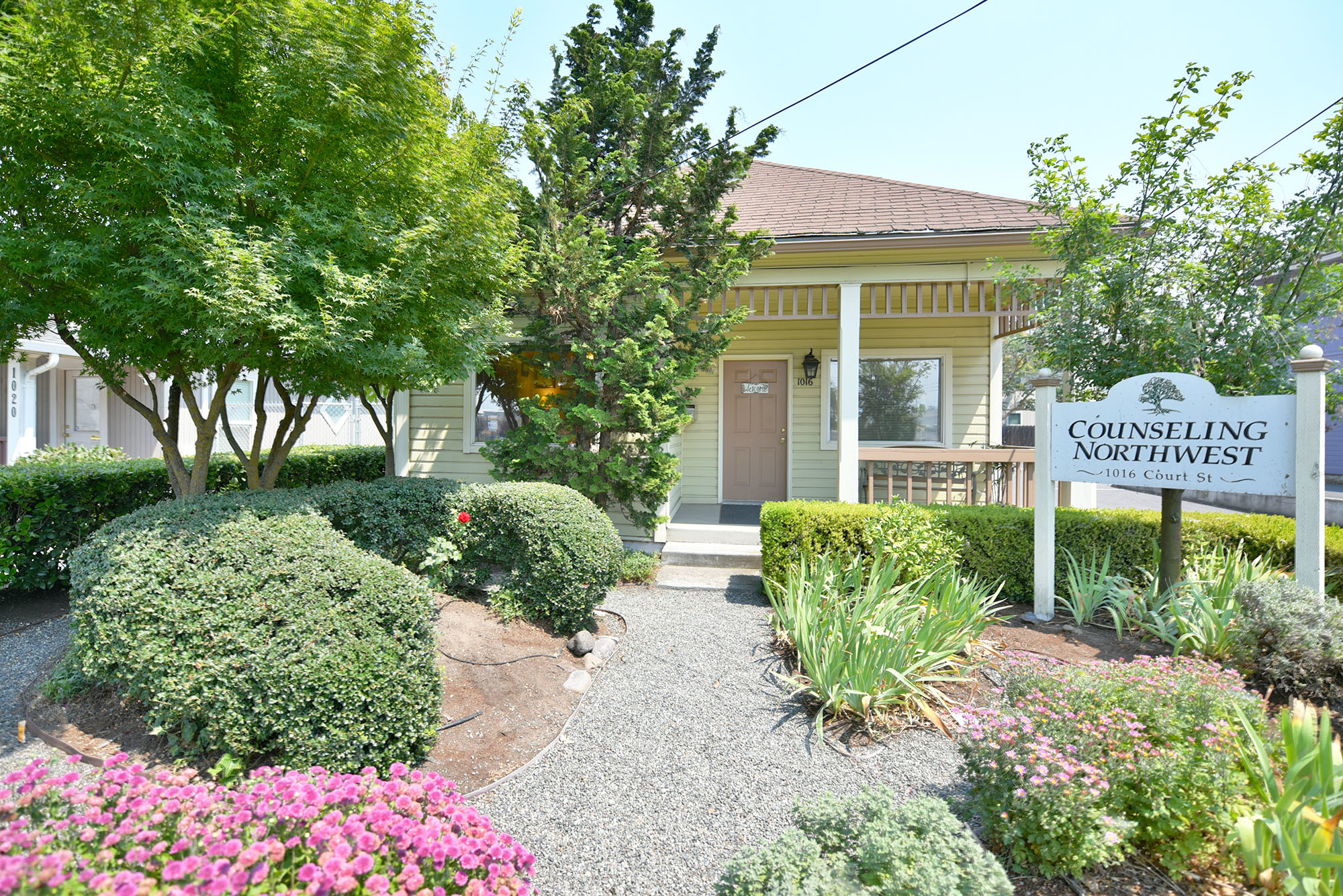 1016 Court St, Medford, OR for Sale