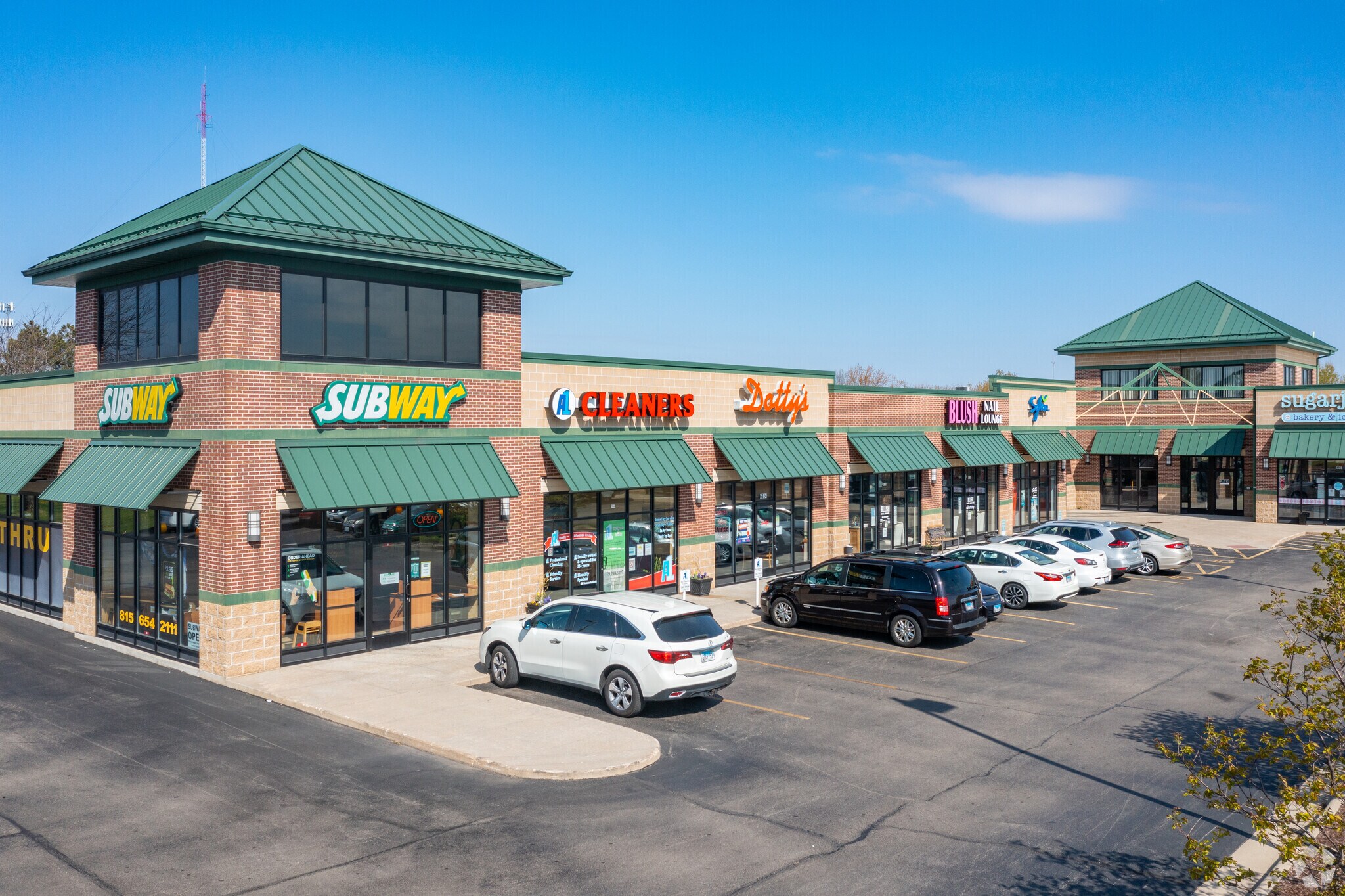 6320-6348 E Riverside Blvd, Loves Park, IL for Rent