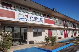 Willcox, AZ Hospitality - 921 N Bisbee Ave