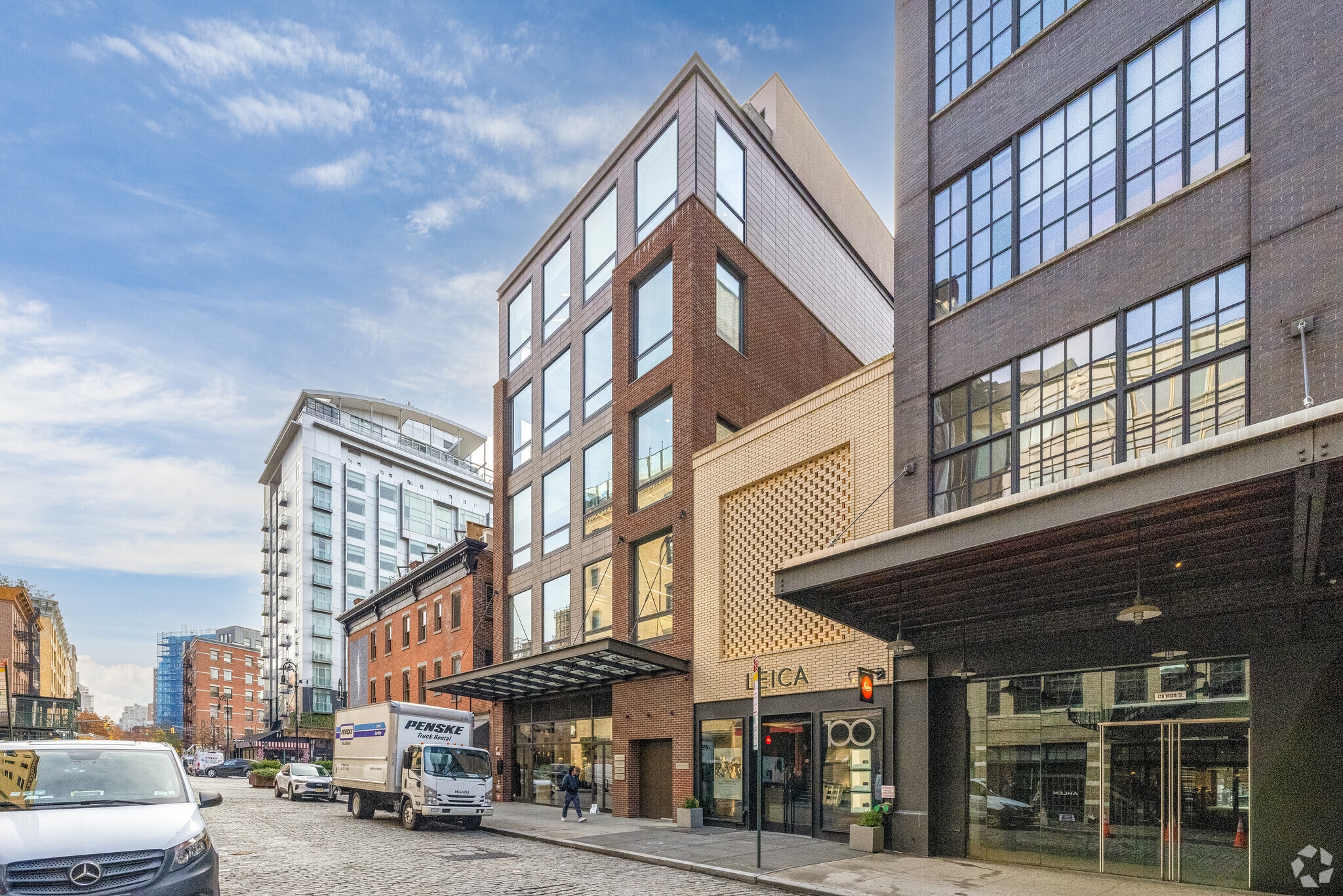 402 W 13th St, New York, NY for Rent