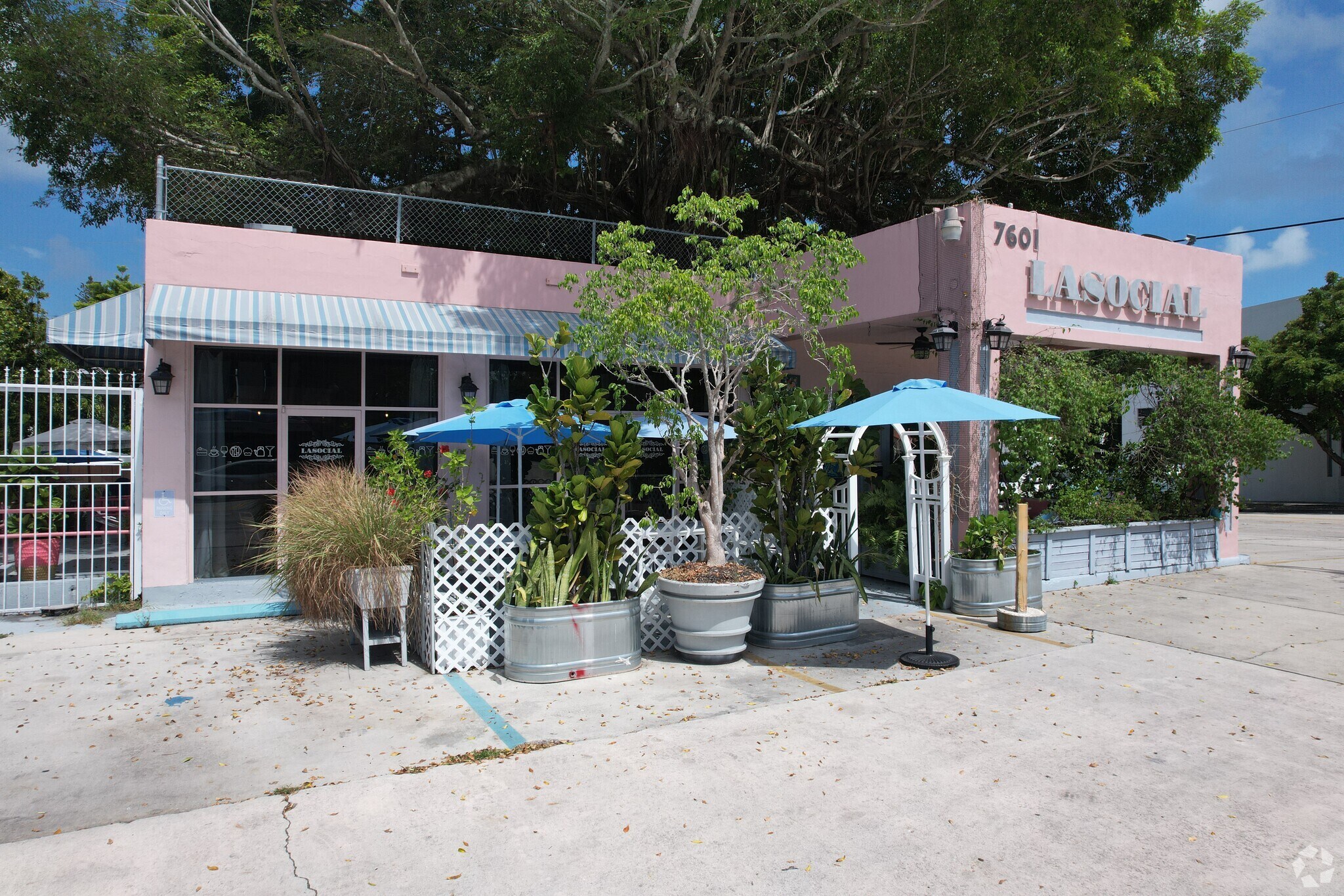 7601 Biscayne Blvd, Miami, FL for Sale