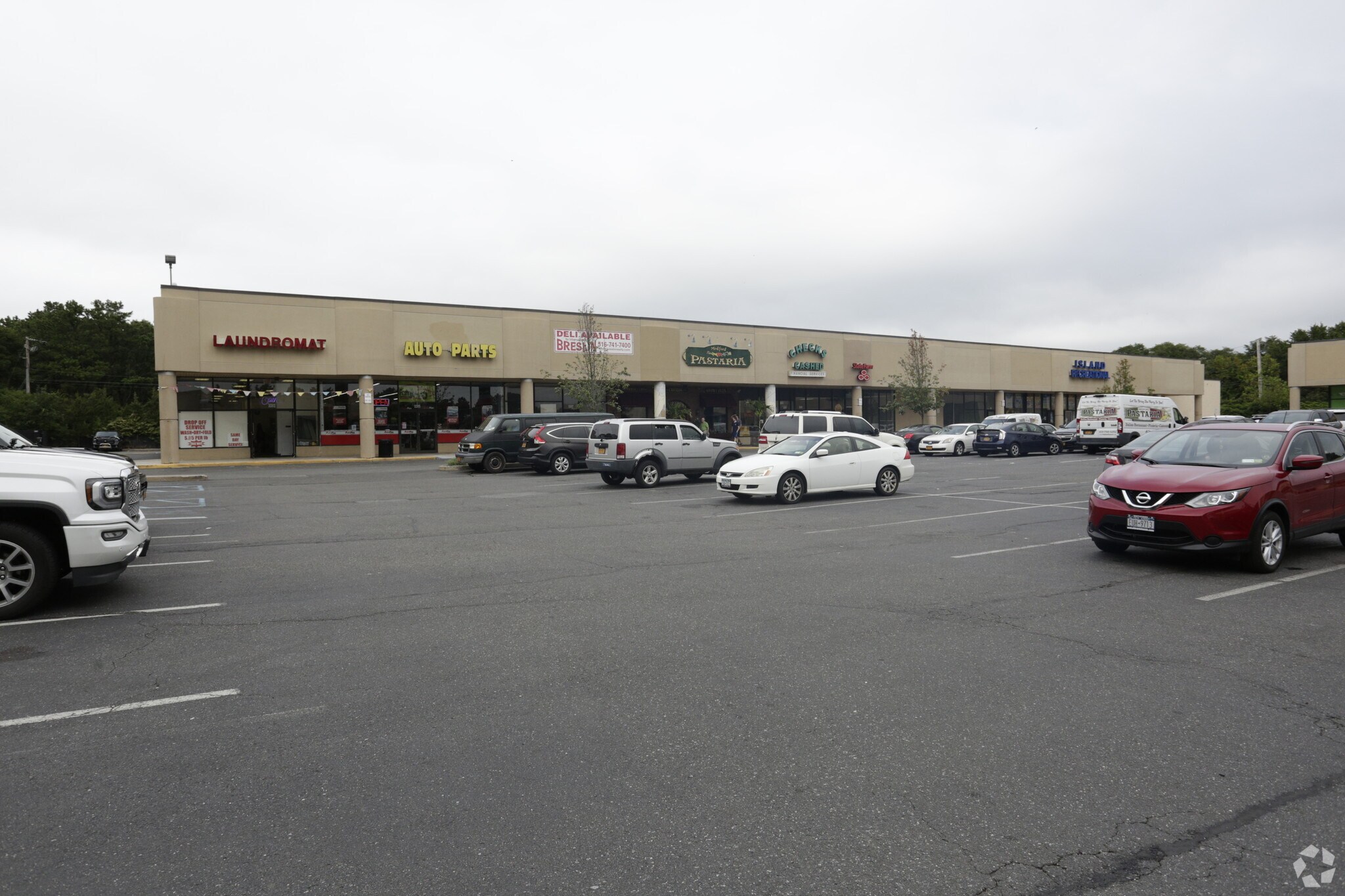 3197-3265 Horse Block Rd, Medford, NY for Rent