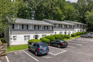 Greensboro, NC Apartments - 3300 N Elm St Greensboro, NC Apartments - 3300 N Elm St