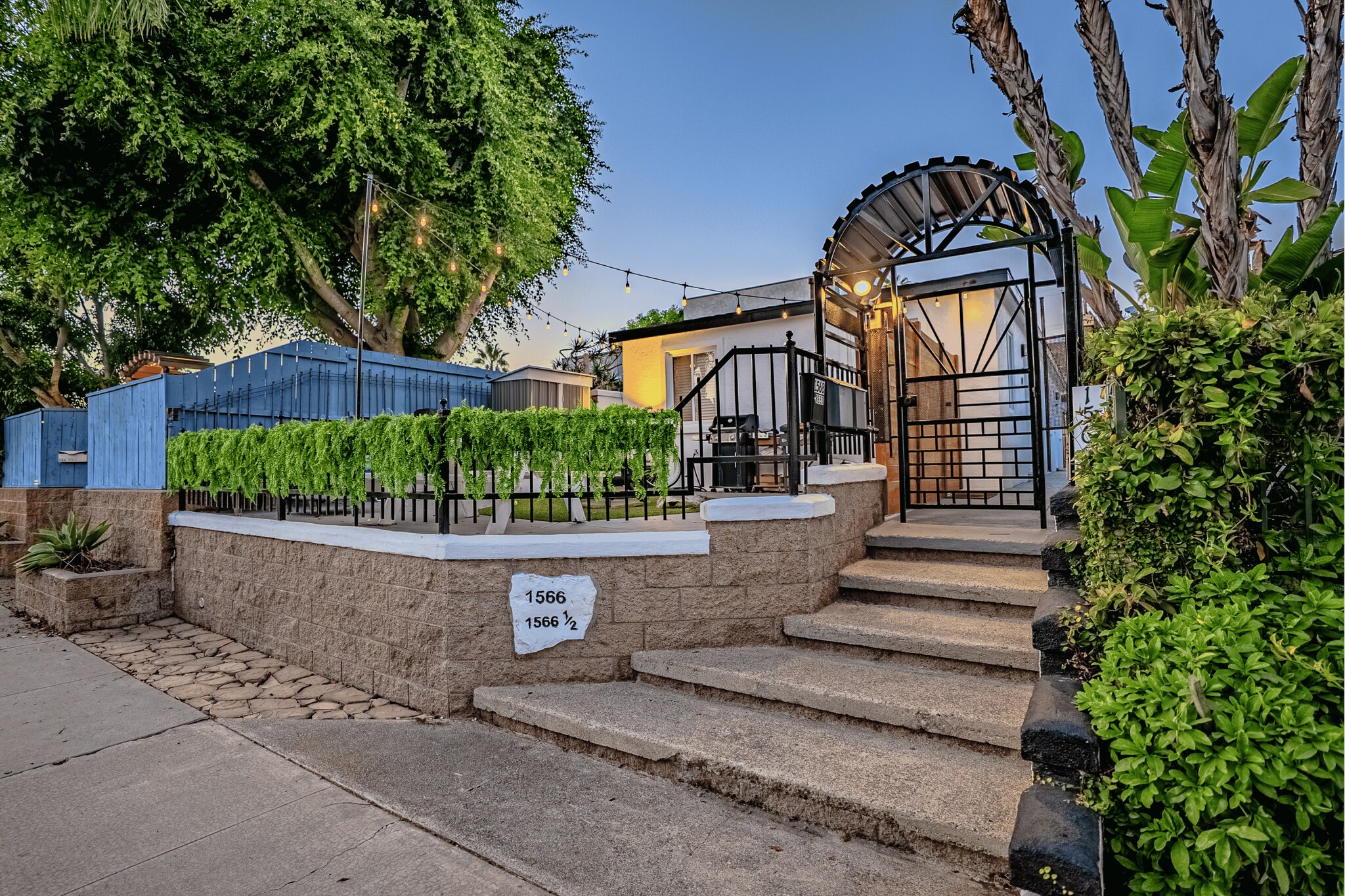 1566 Reed Ave, San Diego, CA for Sale
