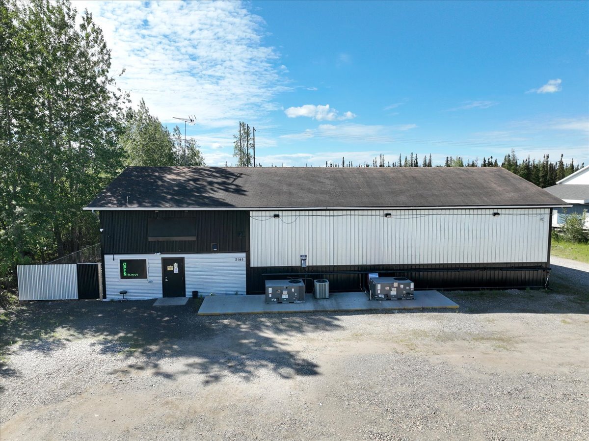 2145 Richardson Hwy, North Pole, AK for Sale