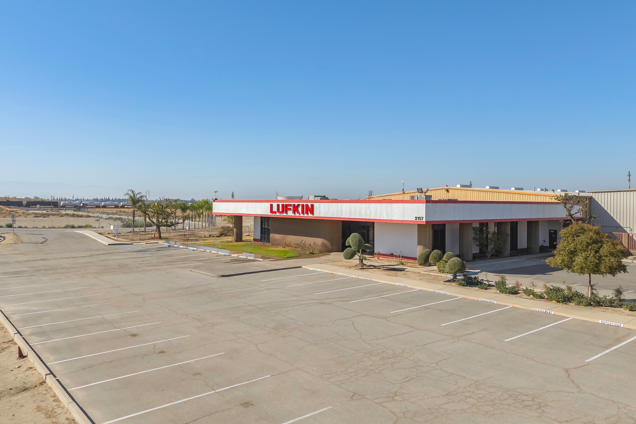 2157 Mohawk St, Bakersfield, CA for Rent