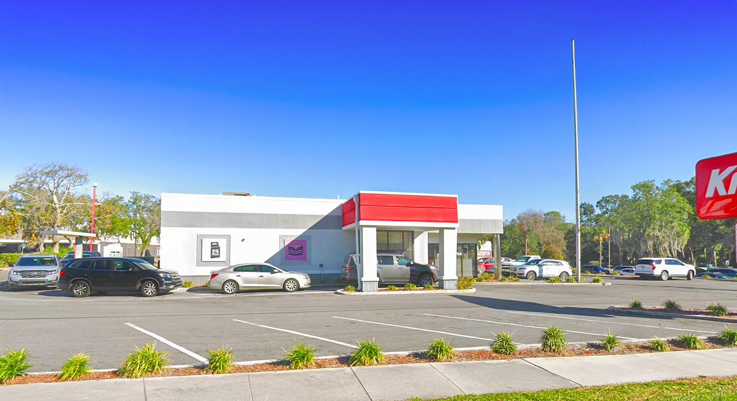 7700 W Newberry Rd, Gainesville, FL for Rent