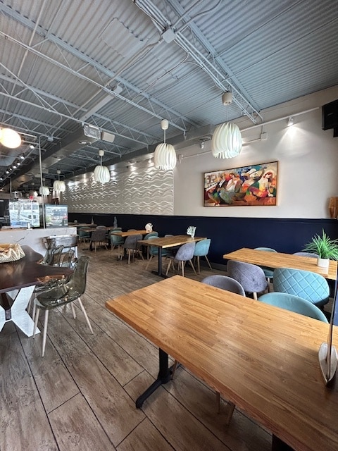 2822 E Commercial Blvd, Fort Lauderdale, FL for Rent