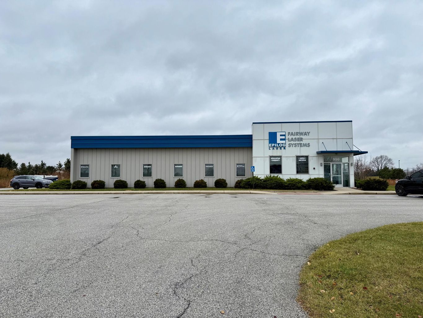 950 Transport Dr, Valparaiso, IN for Sale