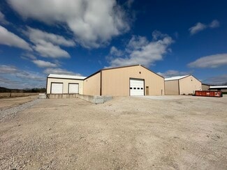 Colona, IL Office, Industrial - 111 Walnut Ln