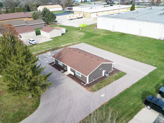 Janesville, WI Office/Retail - 1609 Plainfield Ave