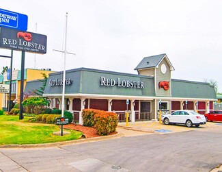 Lawton, OK Retail - 3112 NW Cache Rd