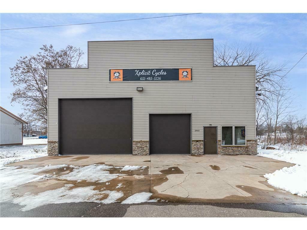 29410 West St, Chisago City, MN for Sale