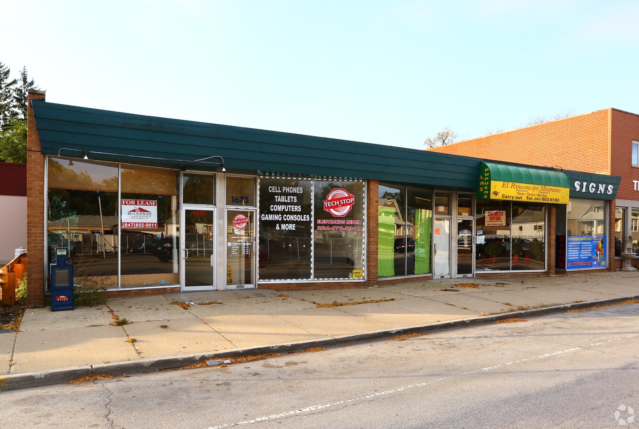 1667-1675 Oakton St, Des Plaines, IL for Sale