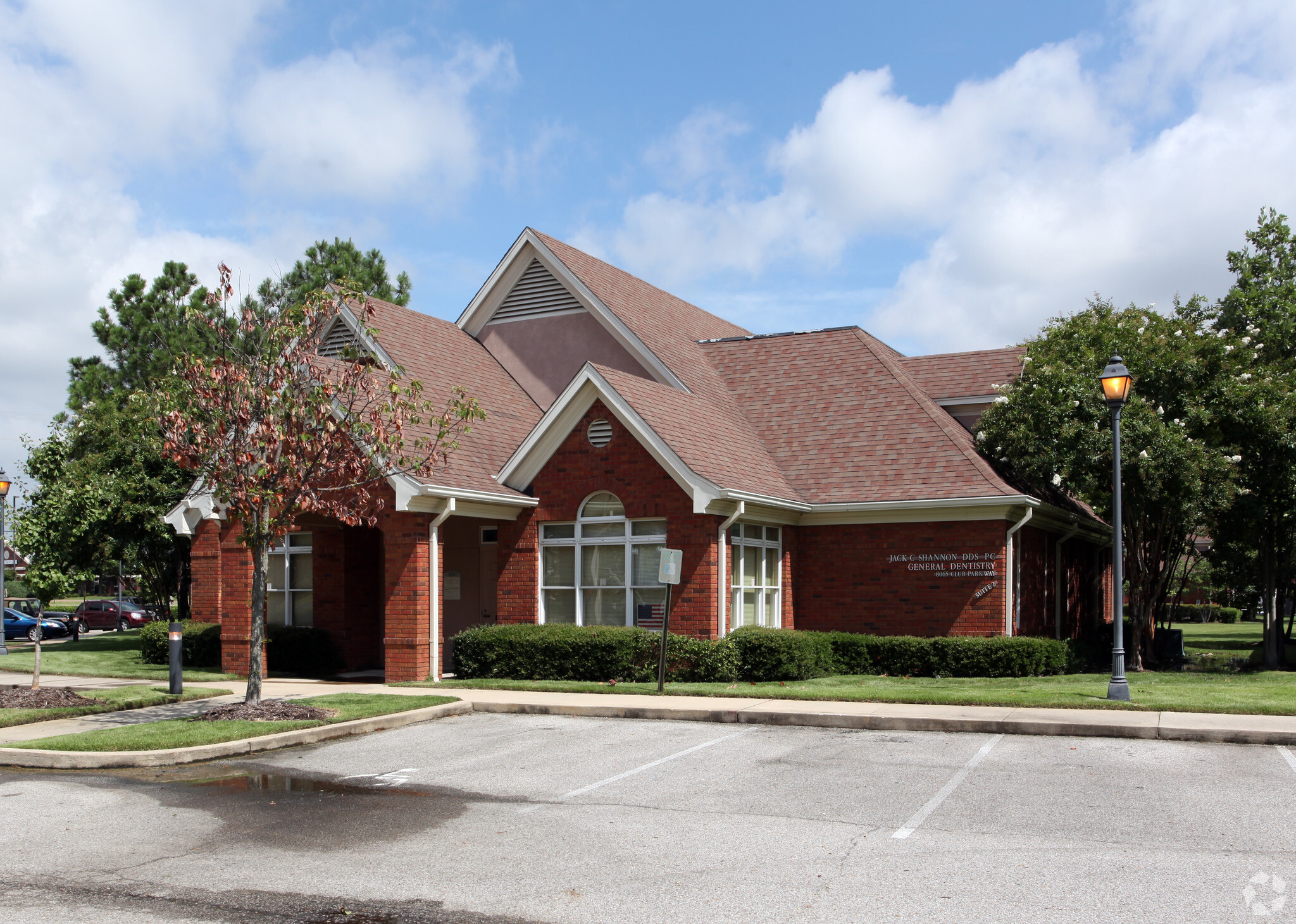 8065 Club Pky, Cordova, TN for Rent