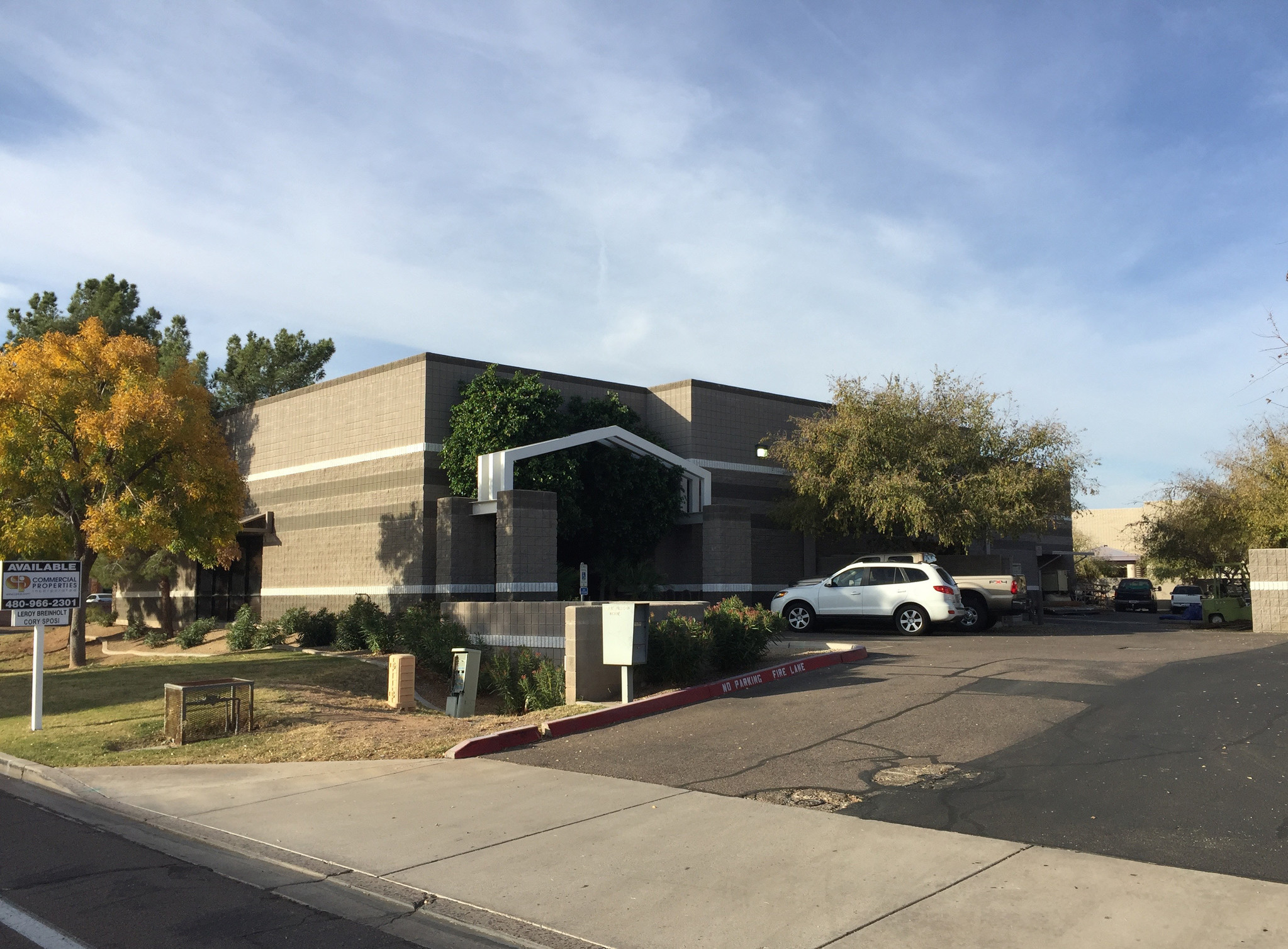 1330 W Harwell Rd, Gilbert, AZ for Rent