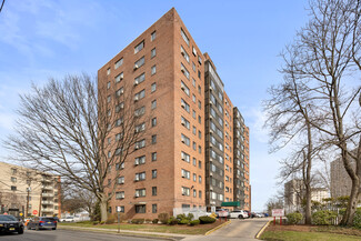 Hackensack, NJ Apartments - 90 Prospect Ave