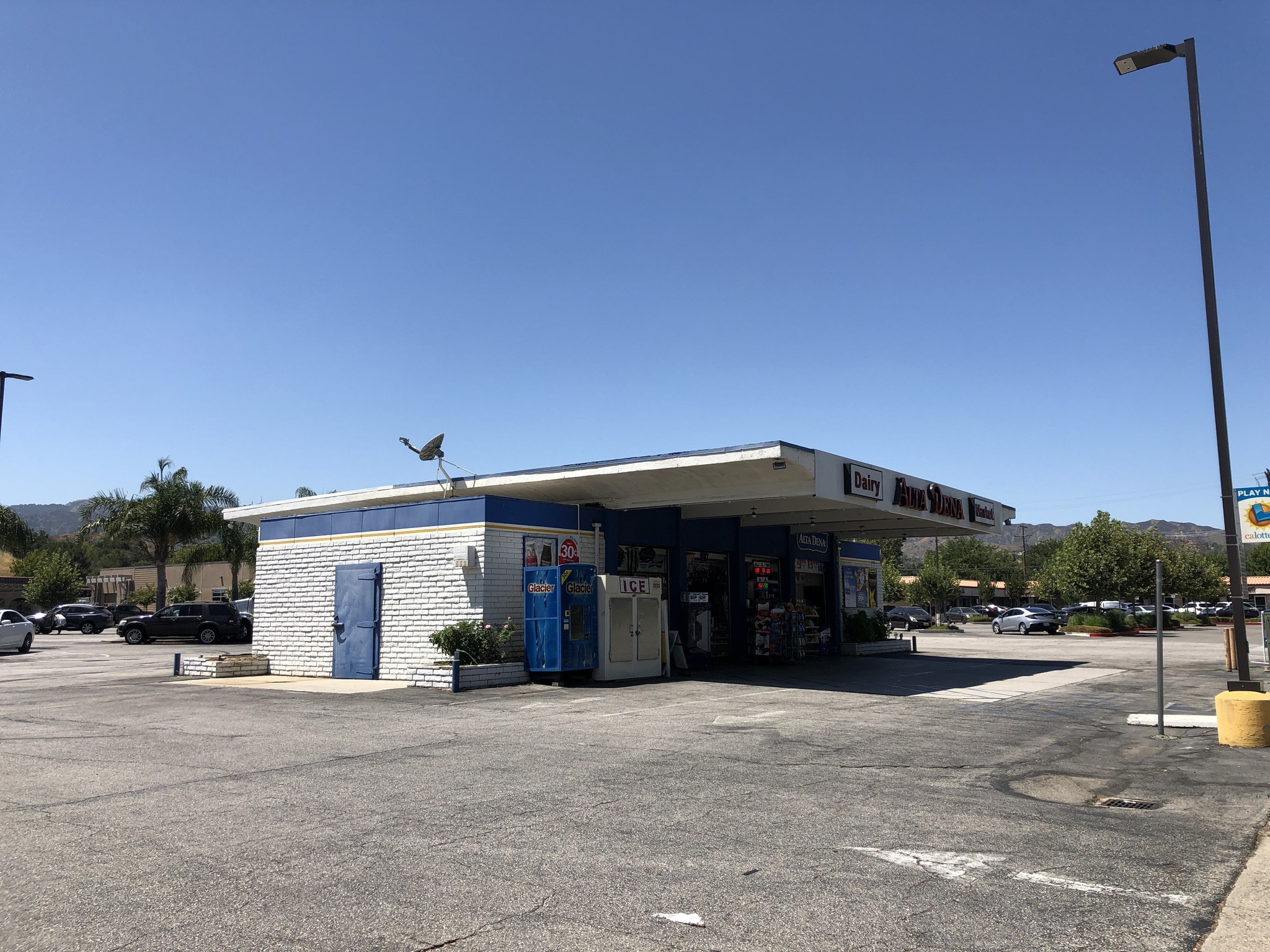23718 Lyons Ave, Santa Clarita, CA for Rent