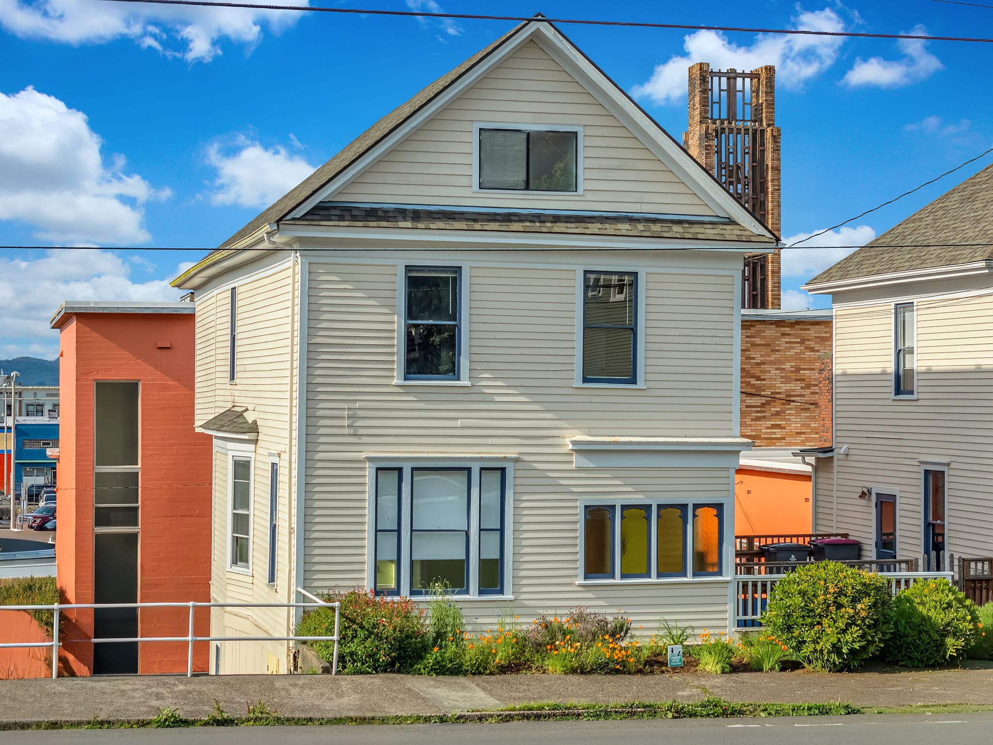 1178 Franklin Ave, Astoria, OR for Sale